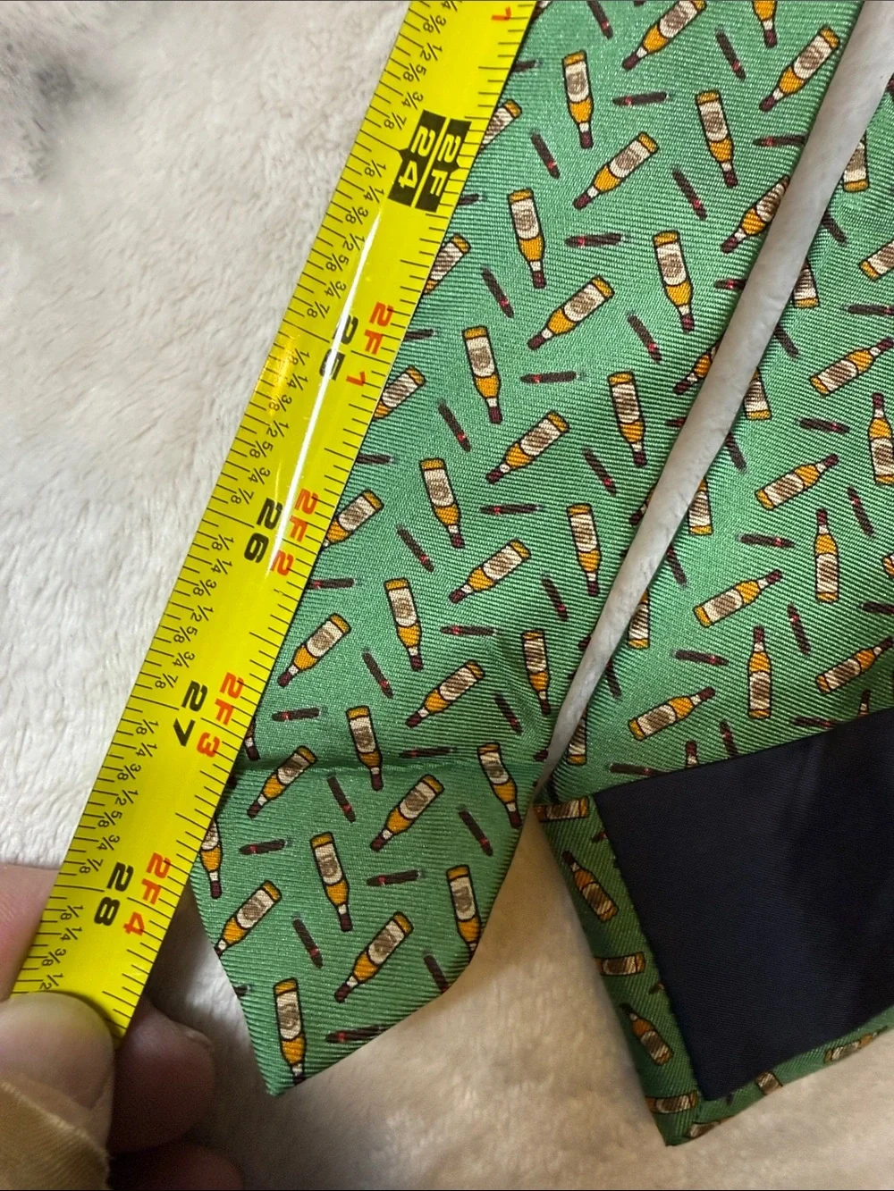 ⭐️NWT Pappy & Company green mens tie with all over bourbon bottles and cigars